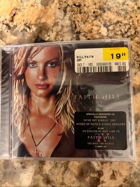 – Cry (CD) – Black/Cream Album Cover